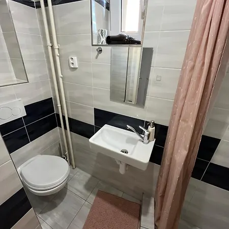 Tipos Arena - King Size Bed - Plne Zariadeny * Bratislava